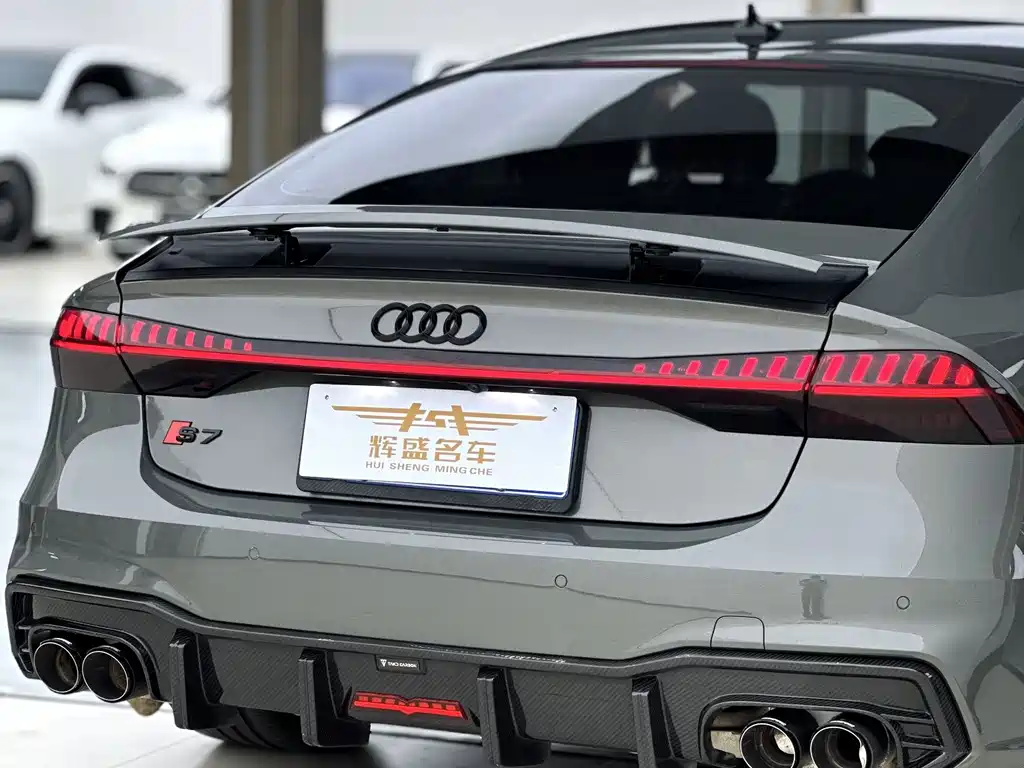 Audi A7 — фото 3