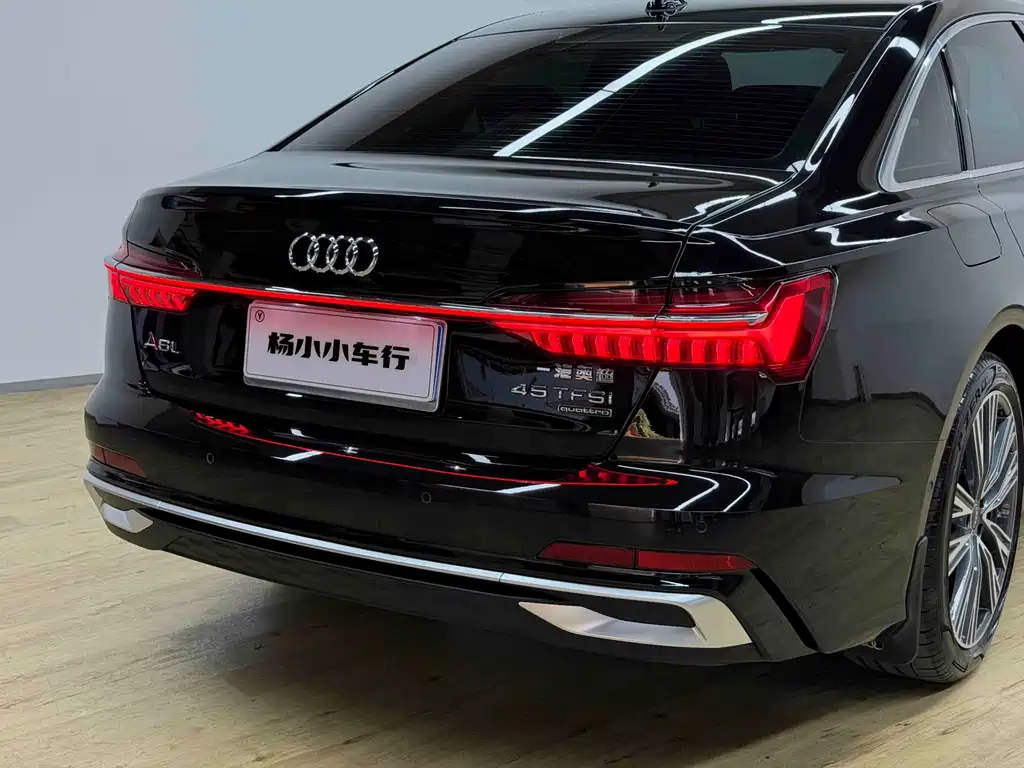 Audi A6L — фото 31