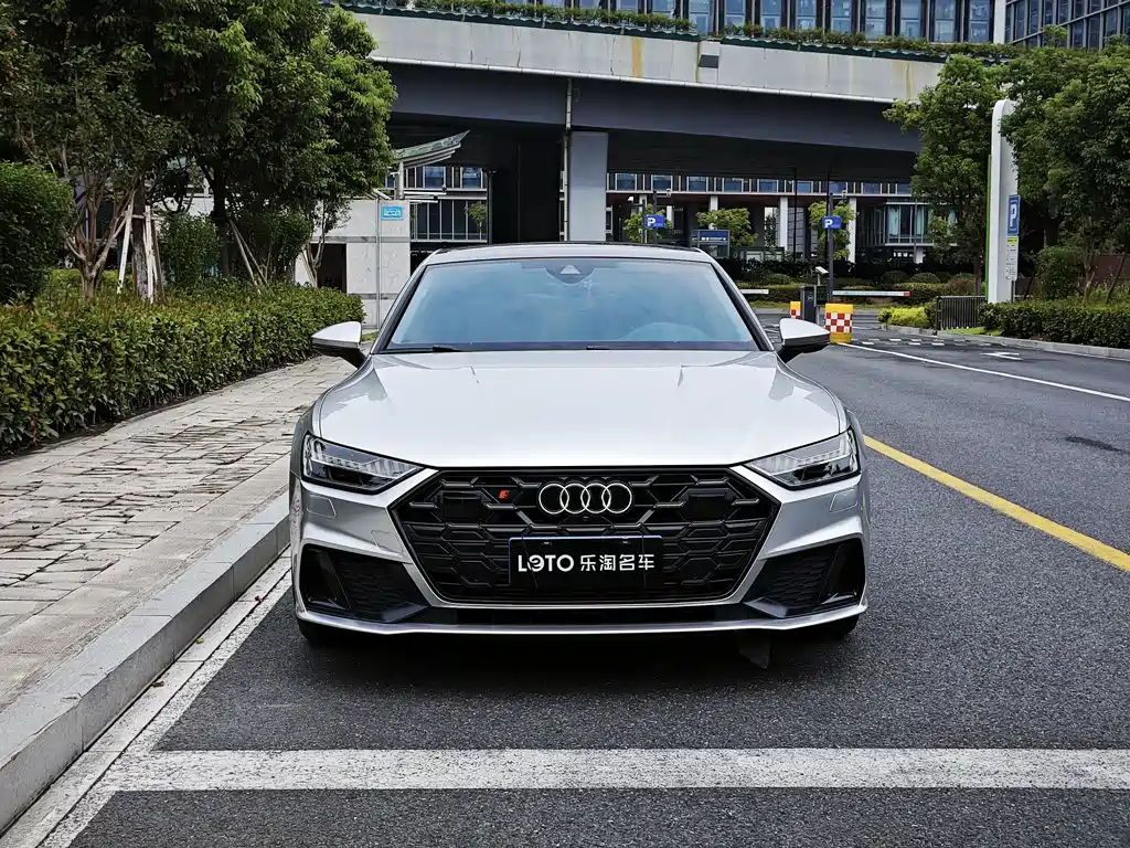 Audi A7 — фото 2