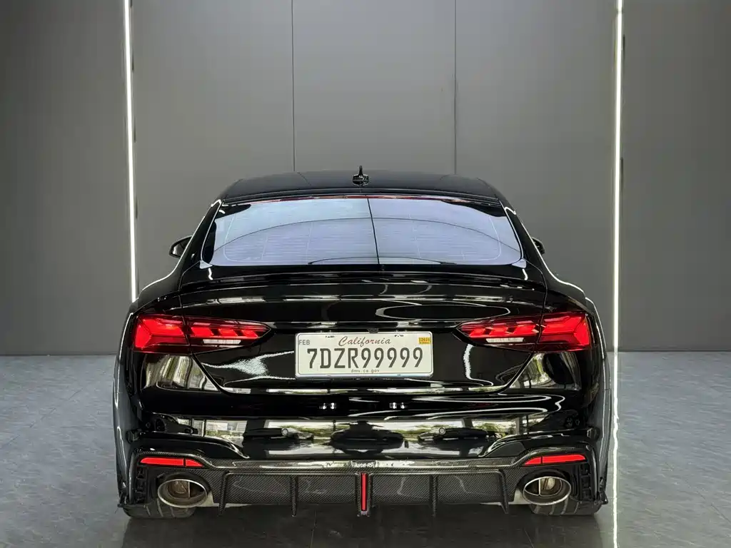 Audi RS 5 — фото 9