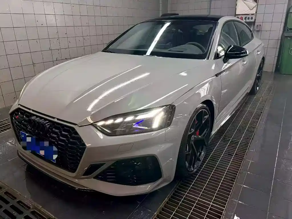 Audi RS 5