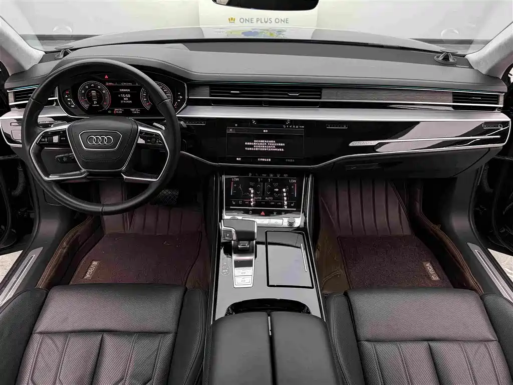 Audi A8 — фото 14