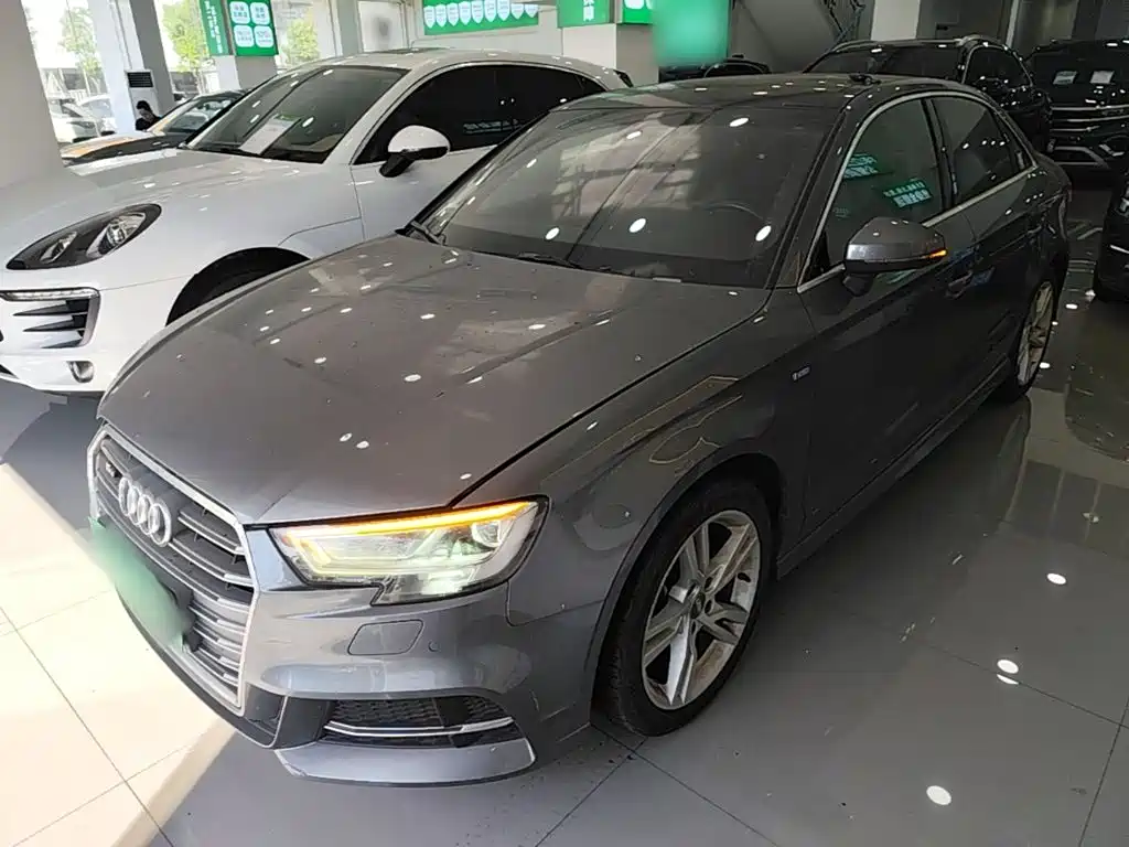 Audi A3 — фото 2