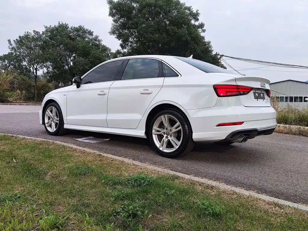 Audi A3 — фото 15