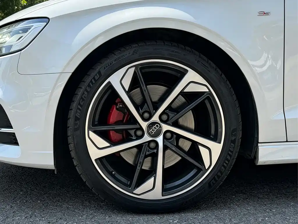 Audi A3 — фото 9