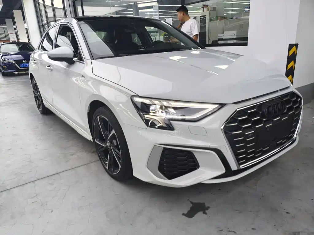 Audi A3 — фото 3
