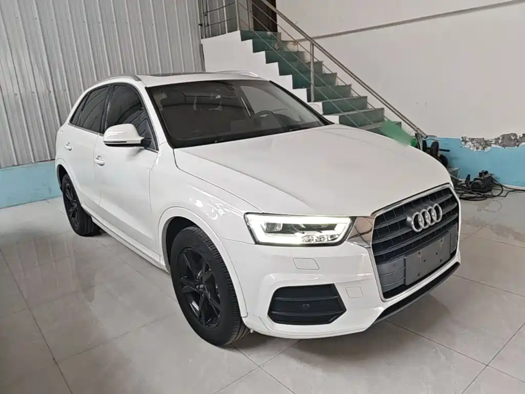 Audi Q3 — фото 4