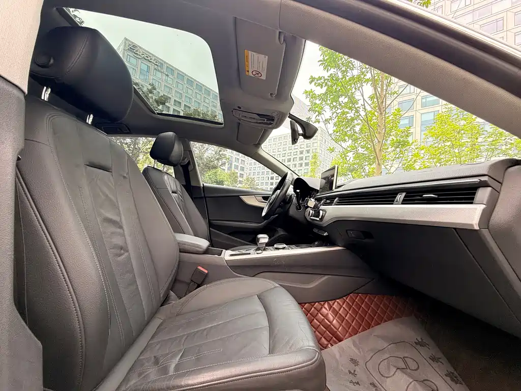 Audi A5 (Import) — фото 9