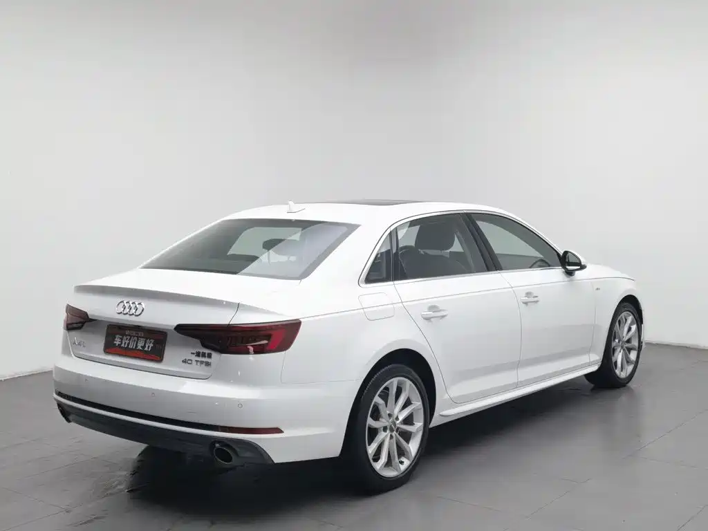 Audi A4L — фото 2