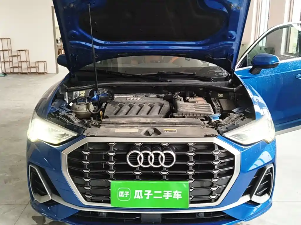 Audi Q3 — фото 20