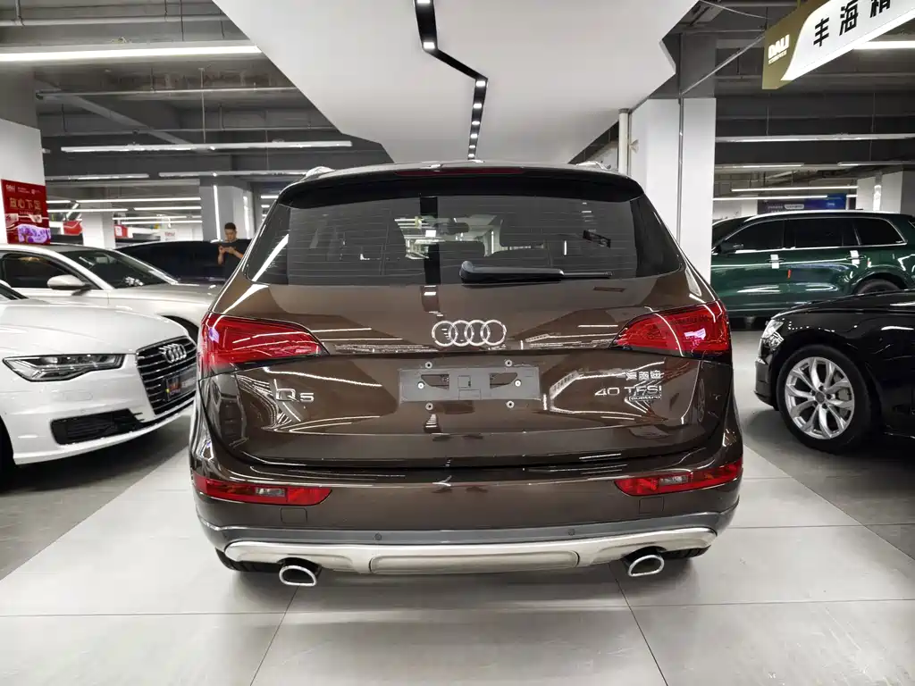 Audi Q5 — фото 13