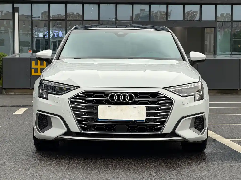 Audi A3 — фото 2