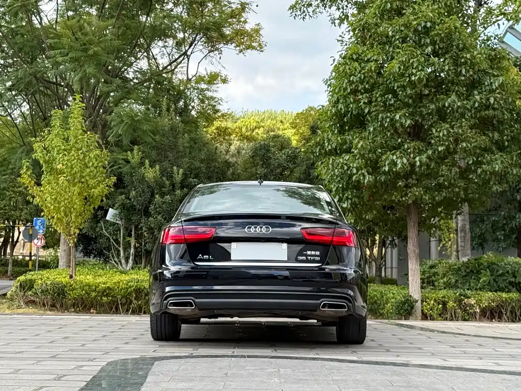 Audi A6L — фото 8