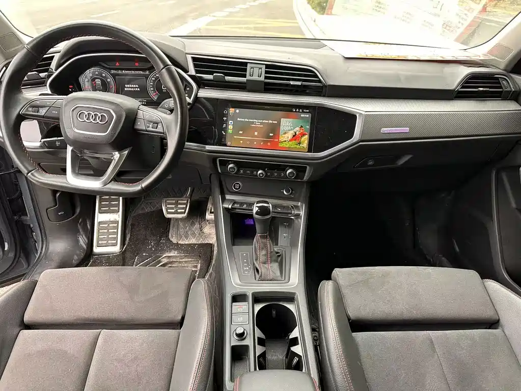 Audi Q3 — фото 5