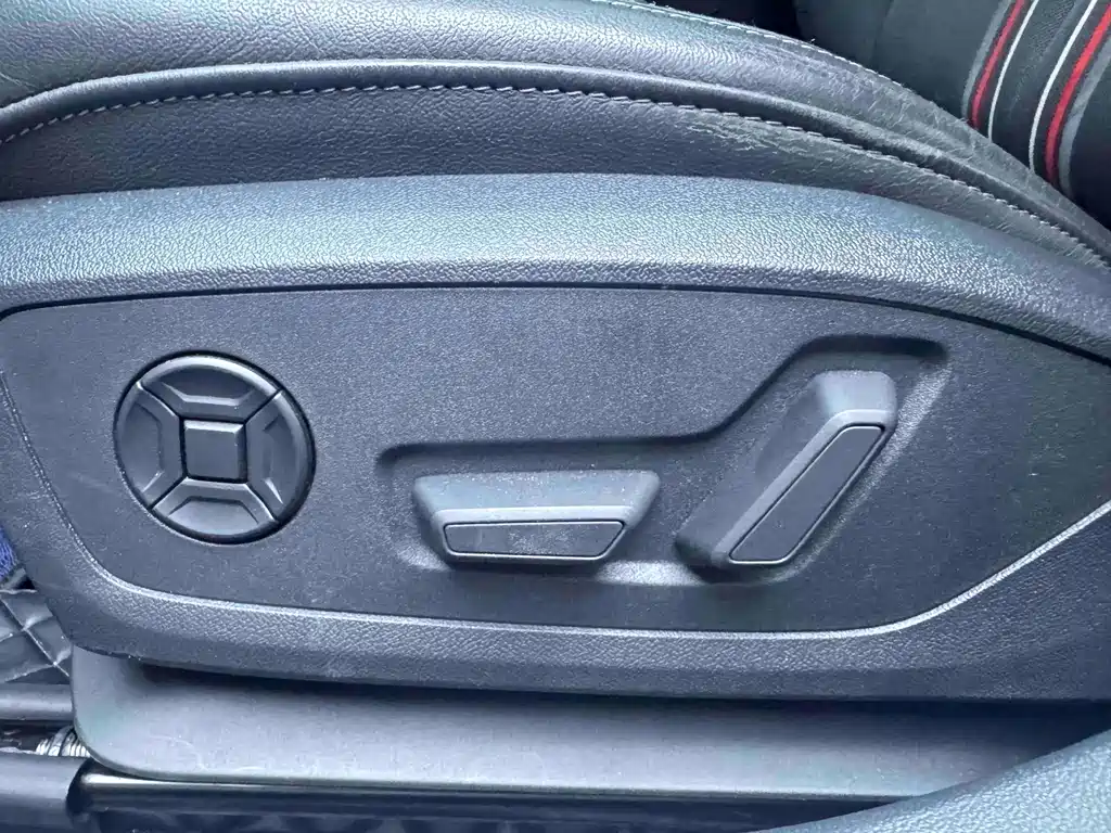 Audi A3 — фото 18
