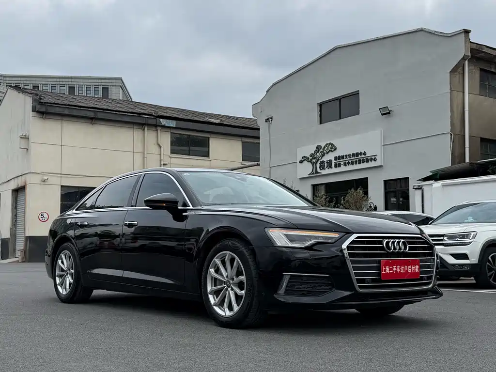 Audi A6L — фото 3