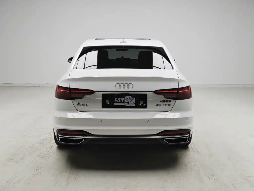 Audi A4L — фото 5