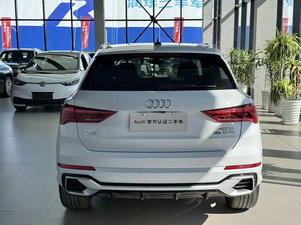 Audi Q3 — фото 4