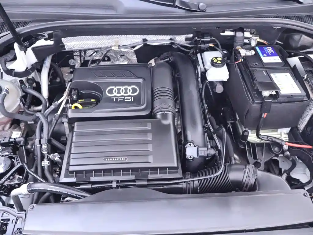 Audi Q3 — фото 24