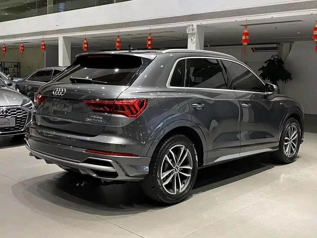 Audi Q3 — фото 4