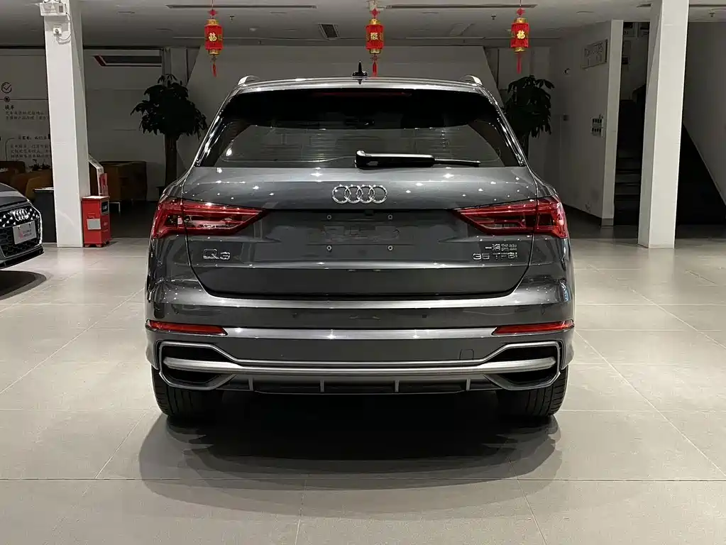 Audi Q3 — фото 5