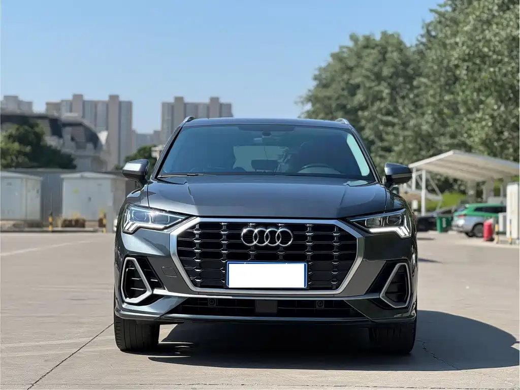 Audi Q3 — фото 2