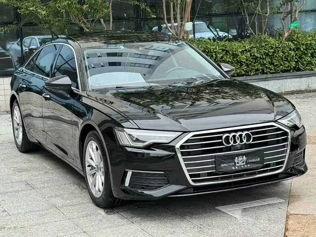 Audi A6L — фото 2