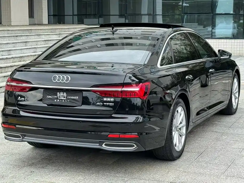Audi A6L — фото 7