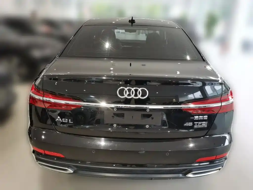 Audi A6L — фото 8