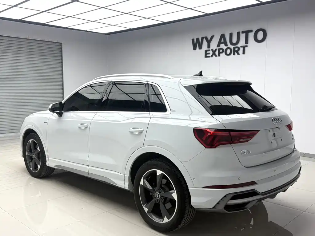 Audi Q3 — фото 4
