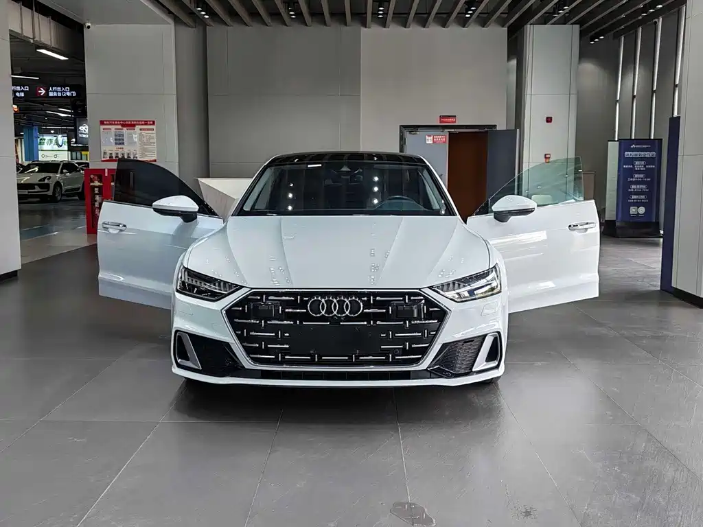 Audi A7L — фото 4