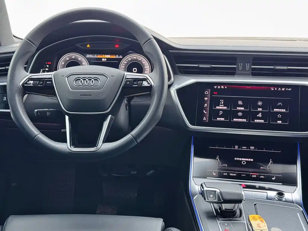 Audi A6L — фото 5