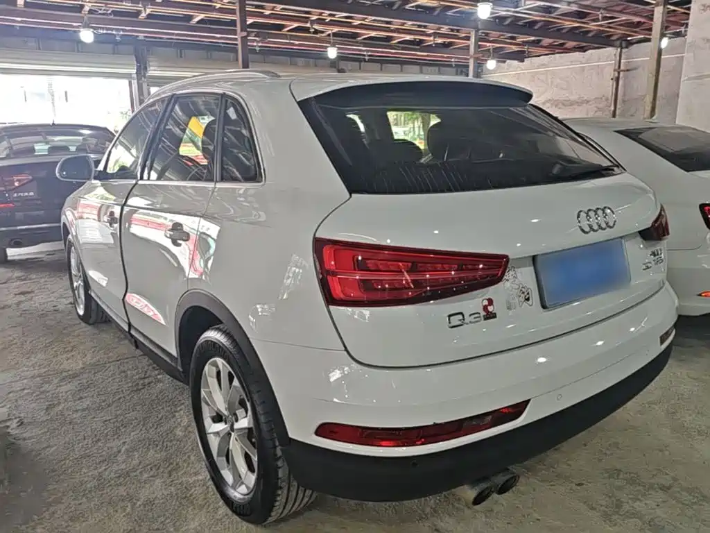 Audi Q3 — фото 5