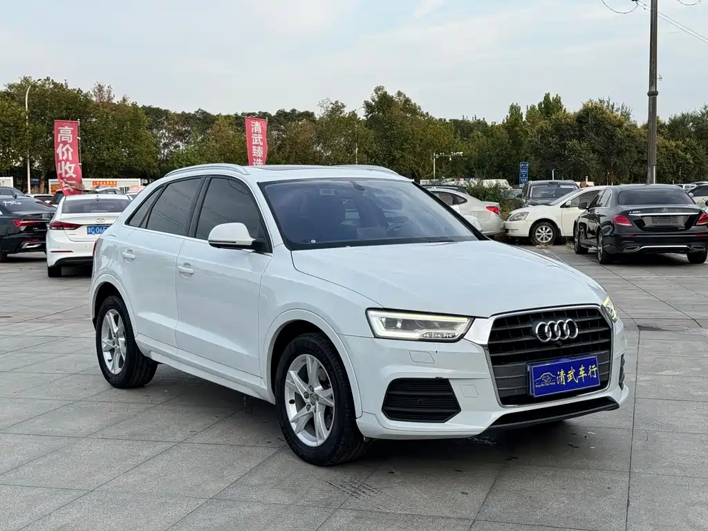 Audi Q3 — фото 3