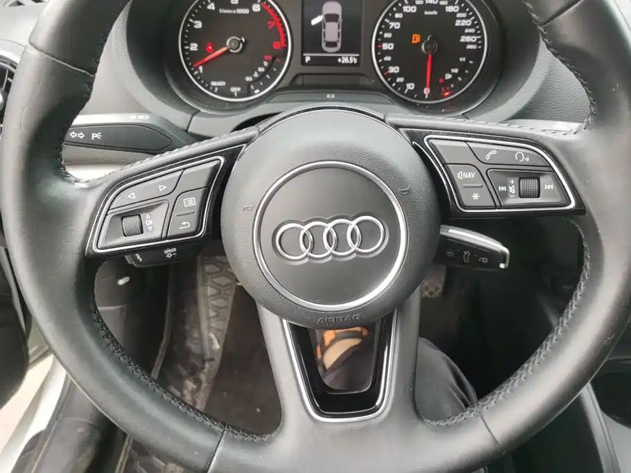 Audi A3 — фото 15