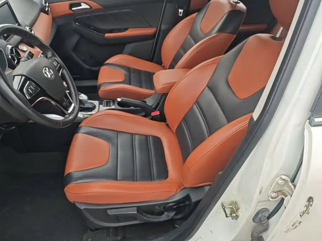 BAIC Senova X35 — фото 15