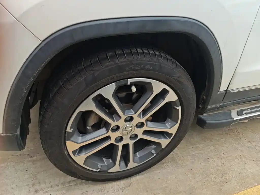 BAIC Senova X35 — фото 23