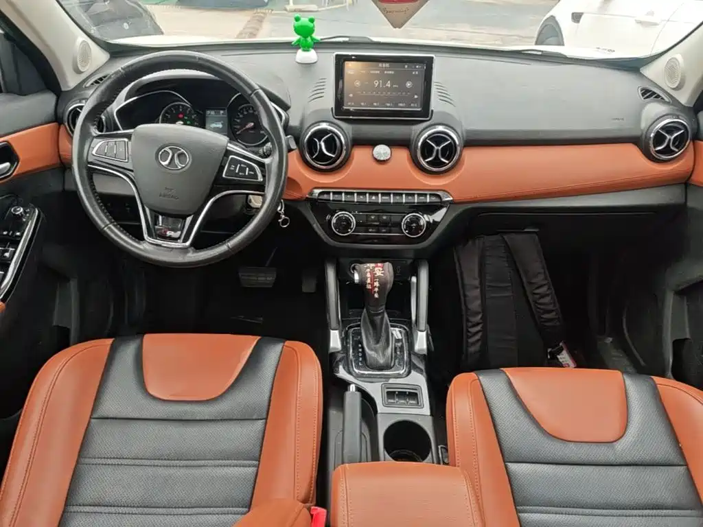 BAIC Senova X35 — фото 10