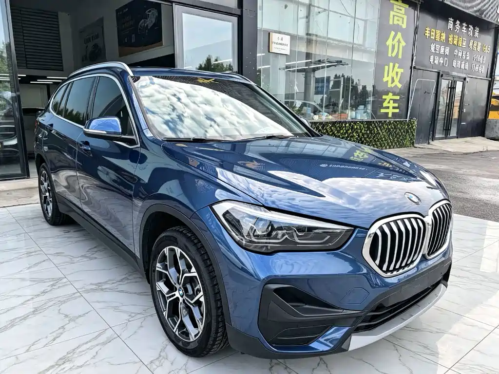 BMW X1 — фото 3