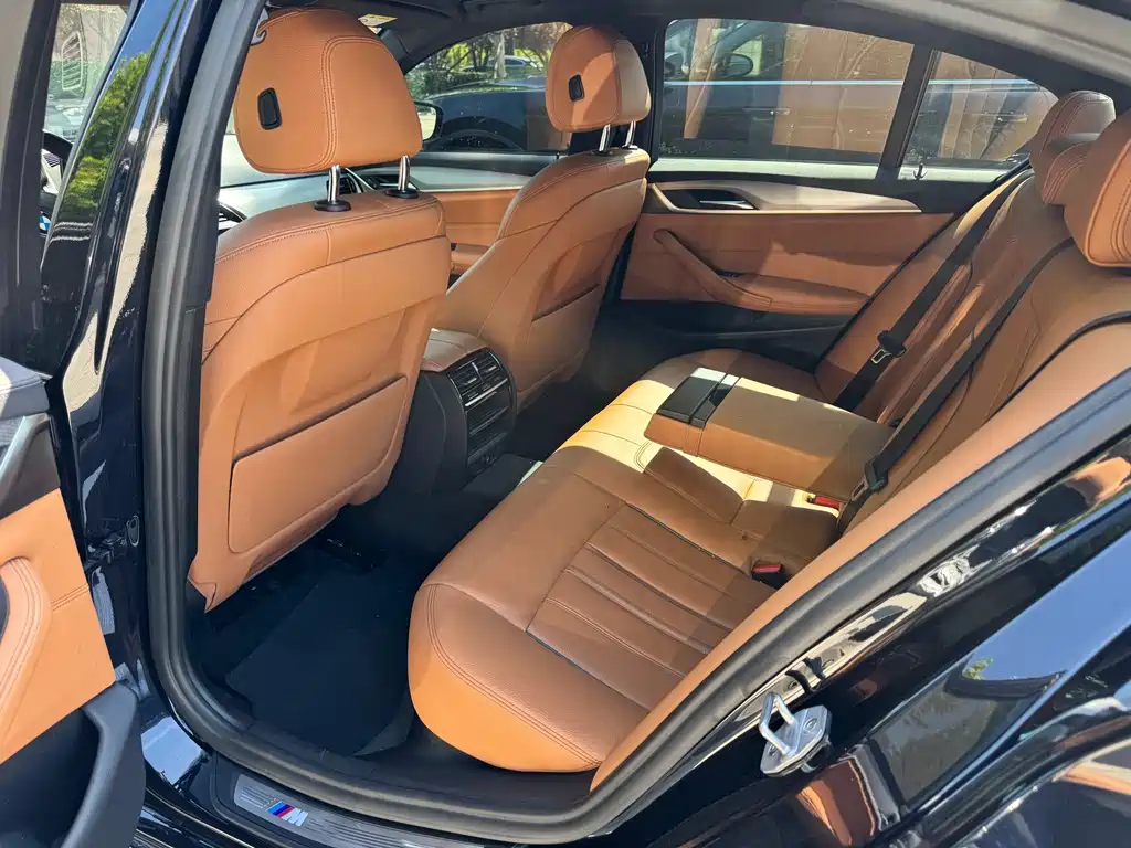 BMW 5 Series (Import) — фото 7