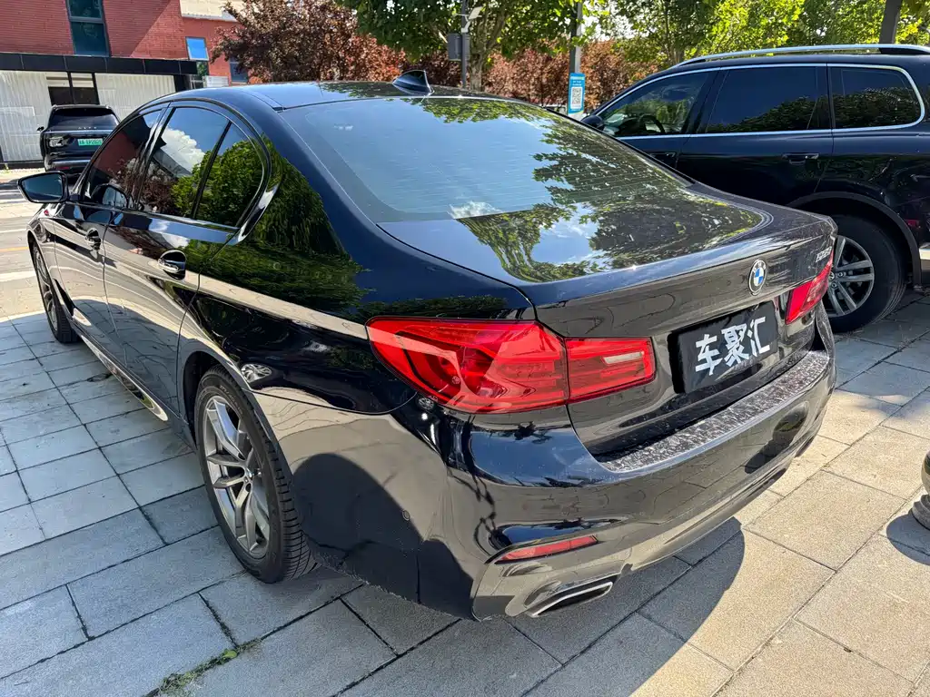 BMW 5 Series (Import) — фото 10