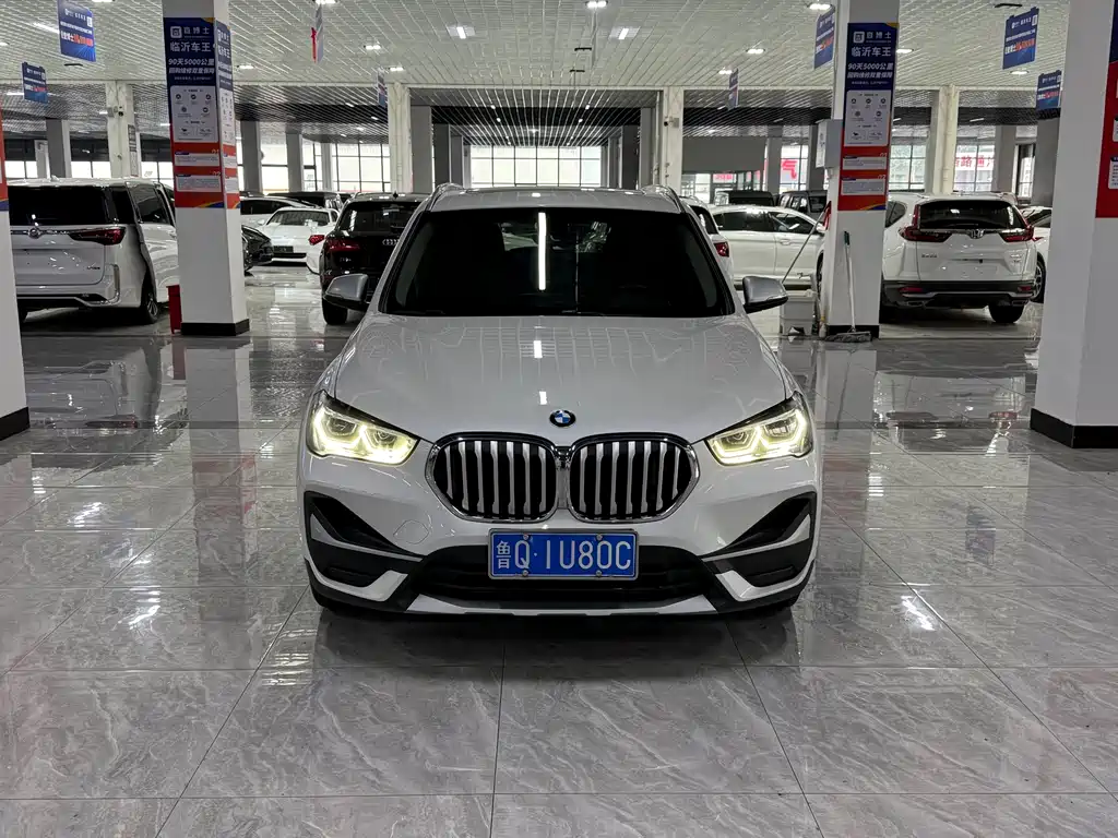 BMW X1 — фото 2