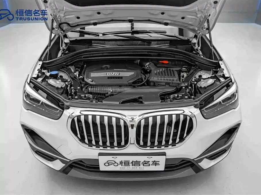 BMW X1 — фото 21