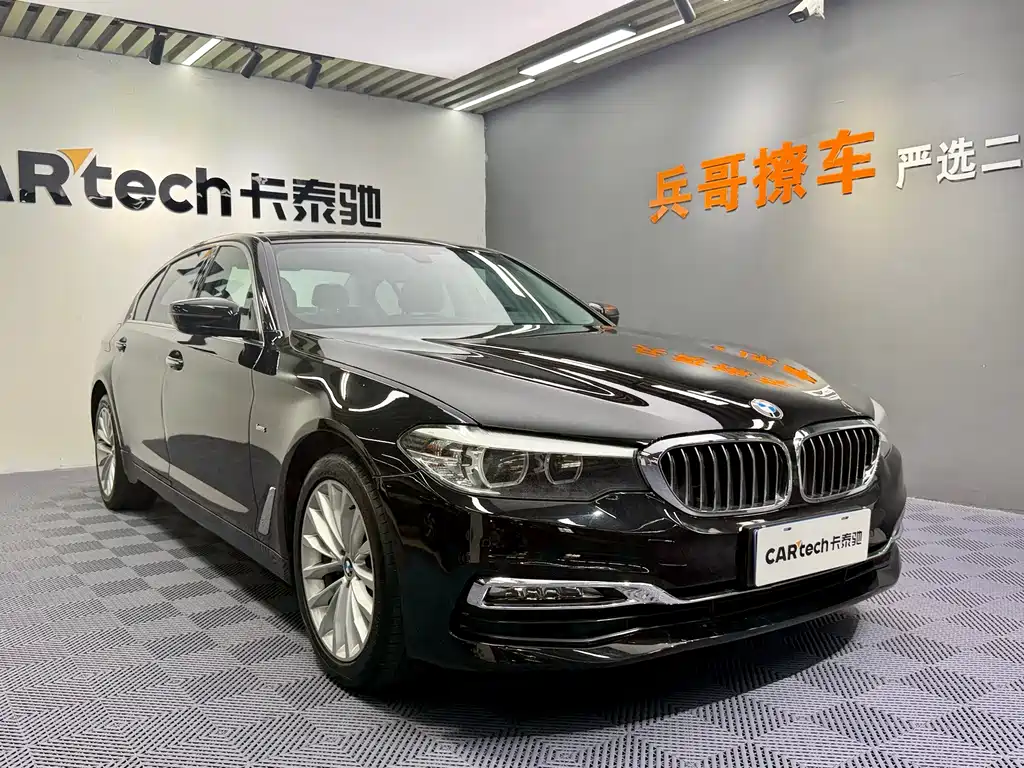 BMW 5 Series — фото 3