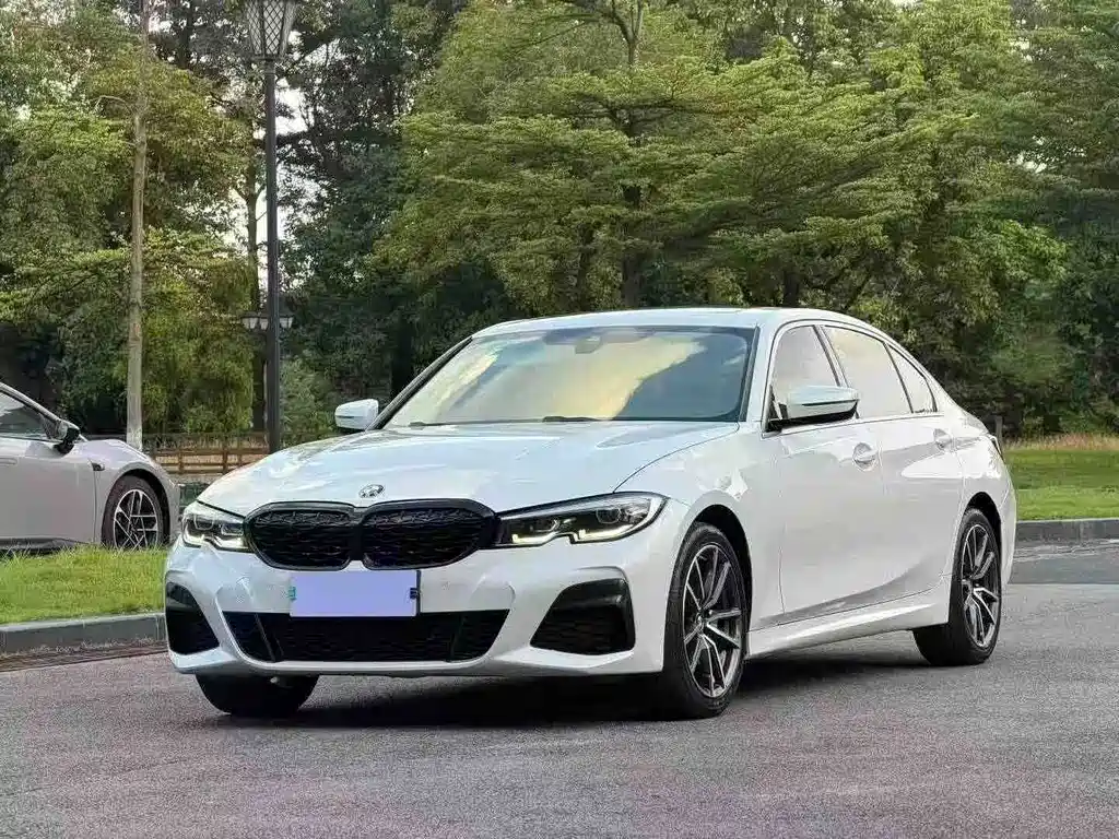 BMW 3 Series — фото 1