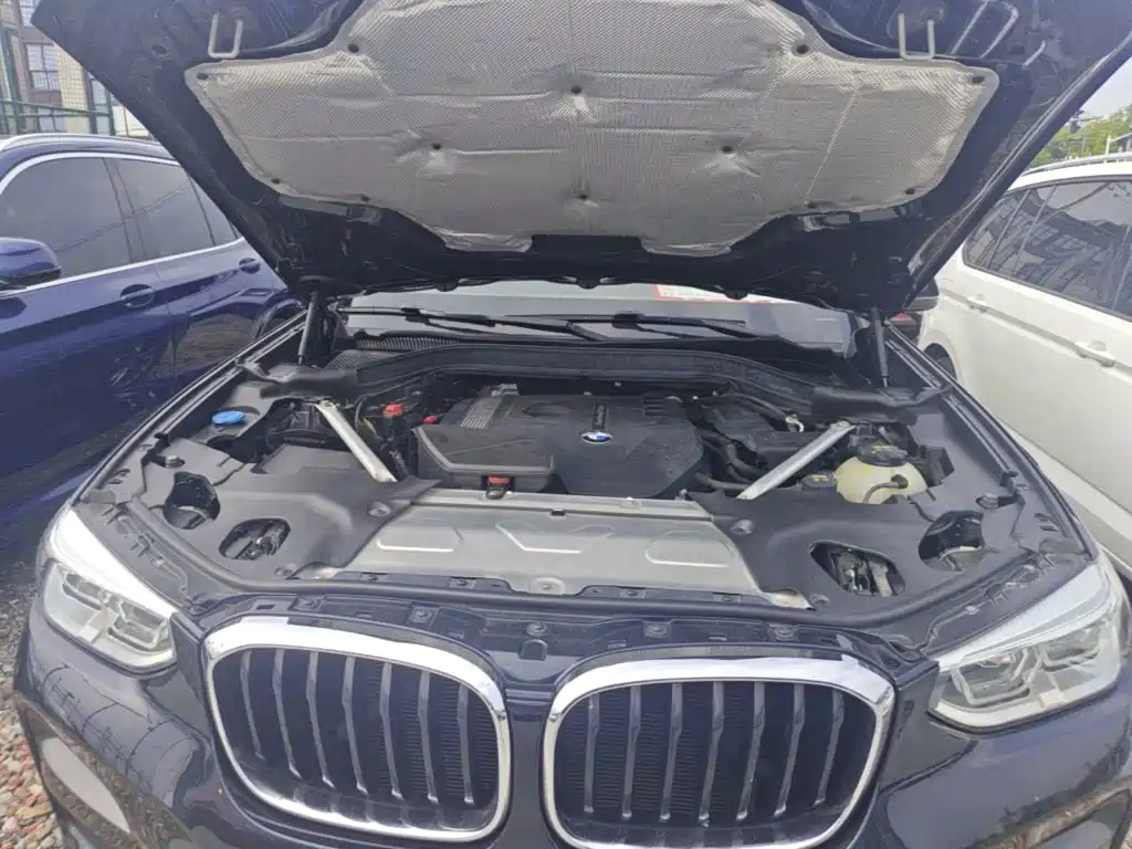 BMW X3 — фото 20