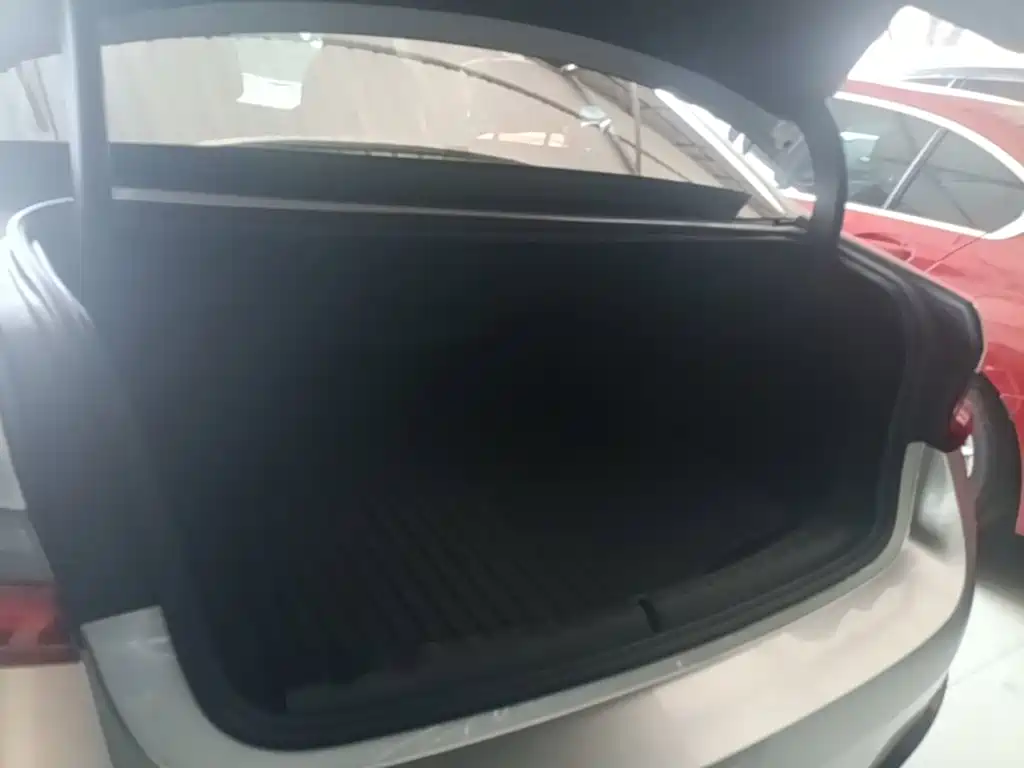 BMW i3 — фото 19