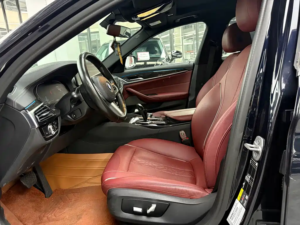 BMW 5 Series New Energy — фото 3
