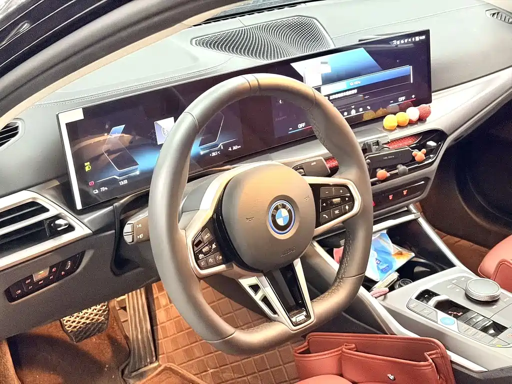 BMW i3 — фото 2