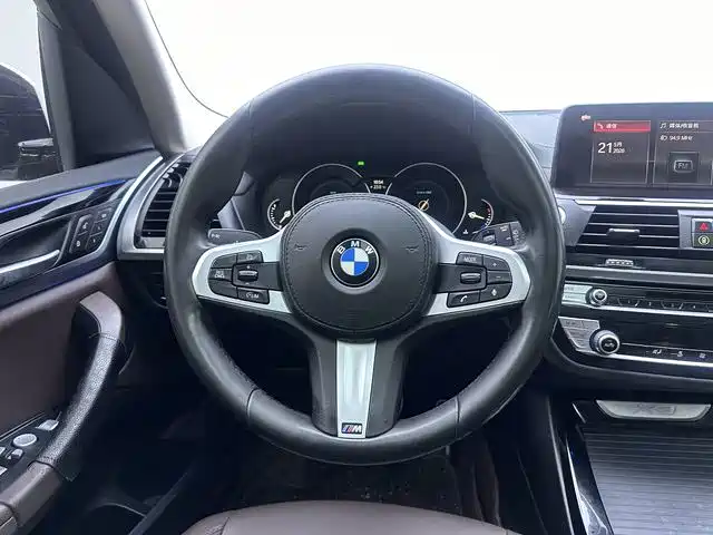 BMW X3 — фото 13